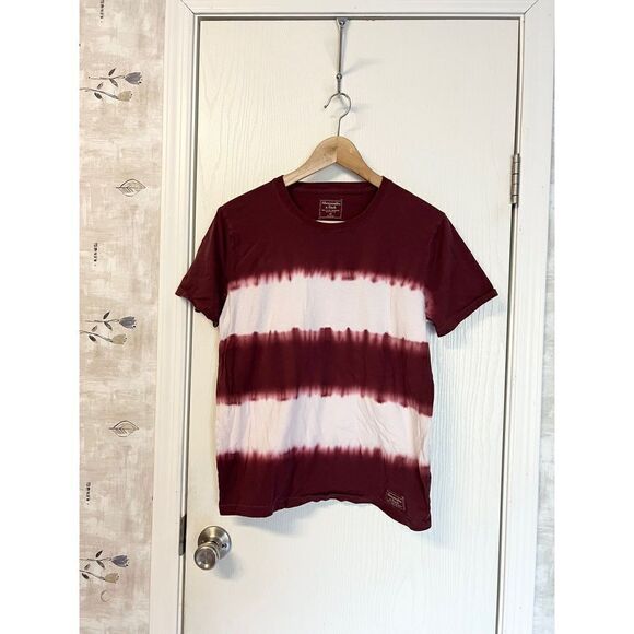 Abercrombie and Fitch T-Shirt - Picture 1 of 3